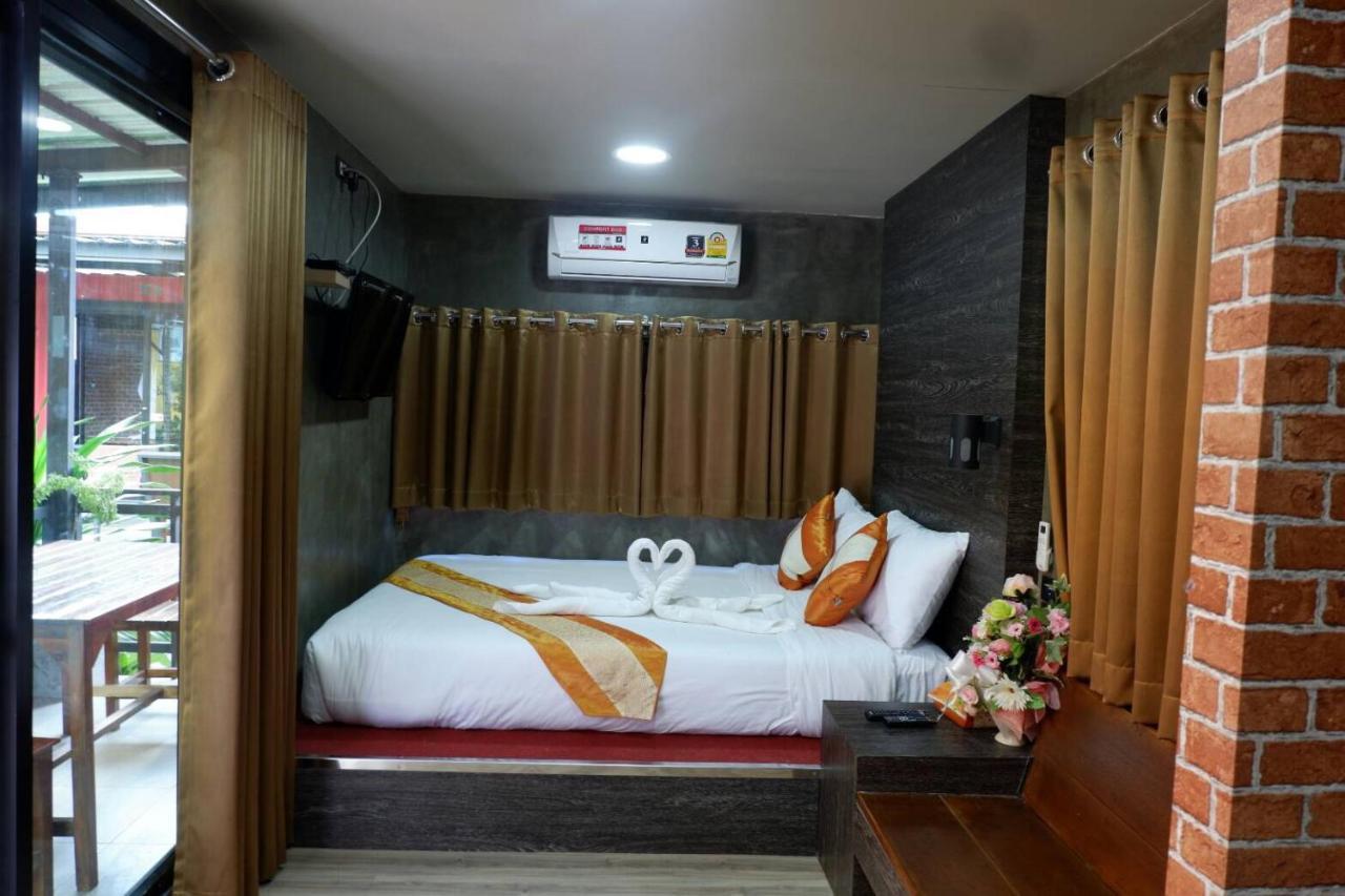 Amazon Resort 수랏타니 외부 사진